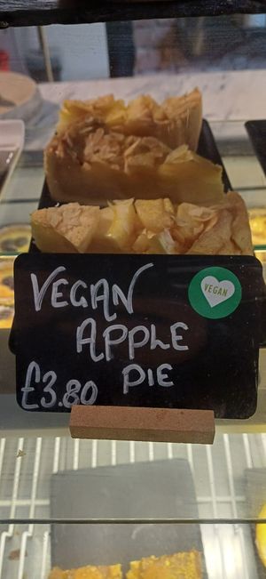  at No Name Shop in Sandwich