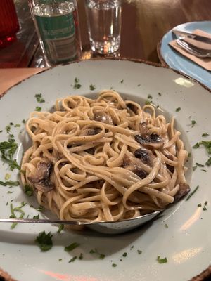 “Il fungo"  at Los V in Athens