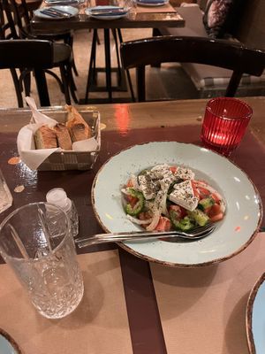 Greek salad vegan  at Los V in Athens