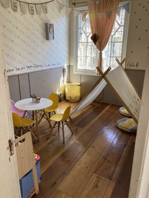 A small room for kids  at La Caperucita y el Lobo in Valparaiso