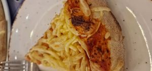 Pizza at Di Giorgio in Corinth