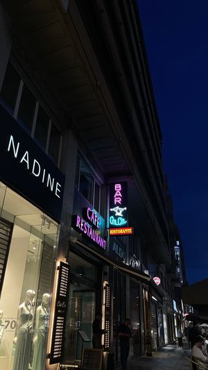 Location  at Cin Cin  in Milan