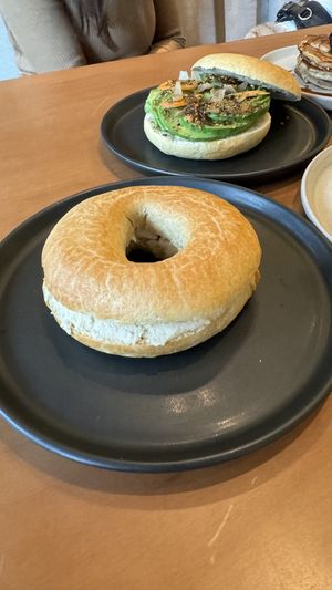 Bagel queso crema  at Gusto Creciente  in Lima