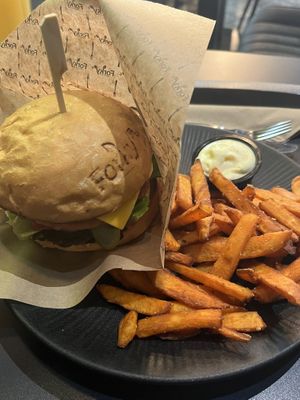 vegan „cheese“burger with sweet potato fries, yummy  at Forky's - Galerie Vaňkovka  in Brno