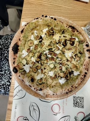 Nerano vegana at Sunrise Pizza in Caserta