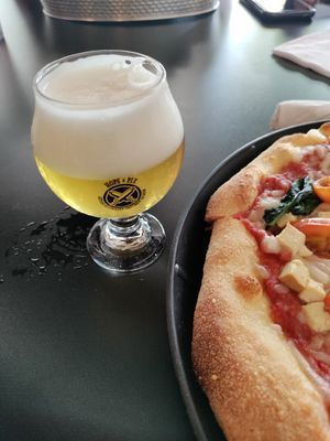 Beer! Yum at Hops & Pie in Denver