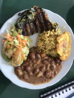 The main plate of the menu of the day. Changes each day   at Ricuras Integrales Luz in Manizales