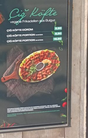 Cigköfte at Emek - Schanze in Hamburg