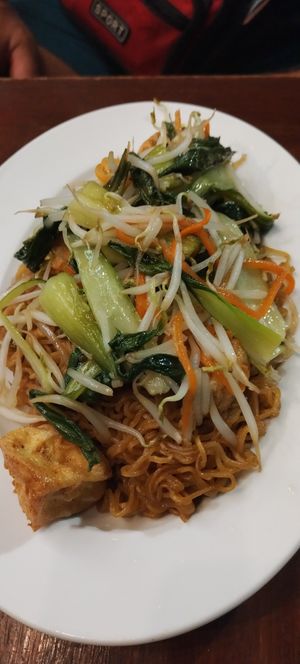  at Hương Quán in Hanoi