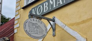  at Vrads Købmand in Bryrup