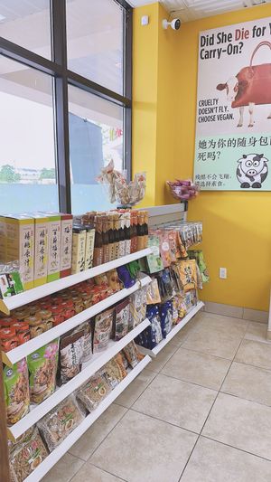 Snack Bar at Cisu Vegan House in Hanover