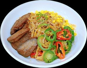 Black Pepper Ban Mein at Cisu Vegan House in Hanover