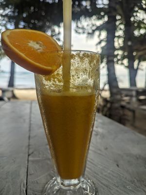Pure gold juice at SHAKA - Siquijor in San Juan Siquijor
