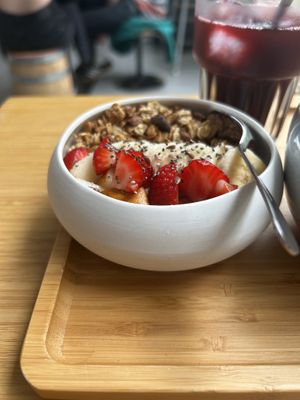   at MelKafé in Brussels