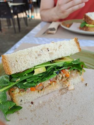 Heura sandwich at La Distreta - Pa i Bocateria Creativa in Palafrugell