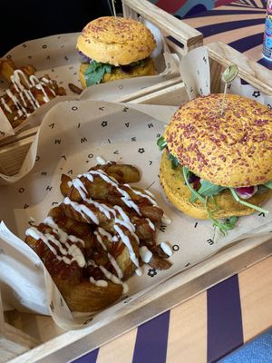 Botanical Burger  at Flower Burger - I Gigli in Campi Bisenzio