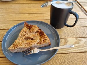 Delicious apple cake and cappuccino with oat milk at Eisvogel in Lenzen Elbe