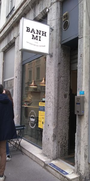 Small restaurant but good food 😋 at Banh Mi Lyon 6 in Lyon