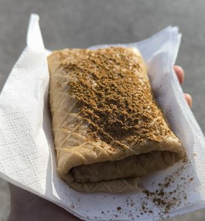 Vegan tripa with dark chocolate and cinnamon. at Tripa Iracema in Gafanha Da Nazare