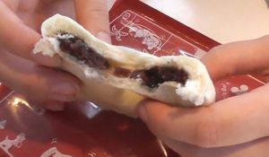  at Disneyland - Sweetheart Cafe in Chiba