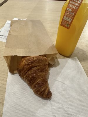   at PMI - Deli Y Cia in Mallorca