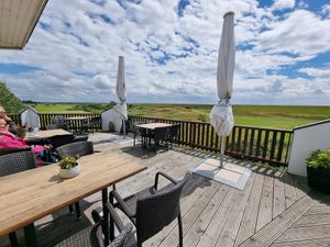 Lovely outside terrace and view at MEERSATT - Café & Bar in Sankt Peter-ording
