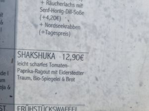 Shakshuka can be served vegan, without the traum and egg... at MEERSATT - Café & Bar in Sankt Peter-ording