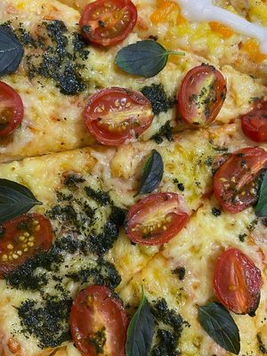 pizza marguerita   at Vivenda Das Pizzas in Passo Fundo