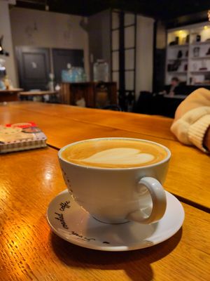  at Robert's Coffee in Helsinki