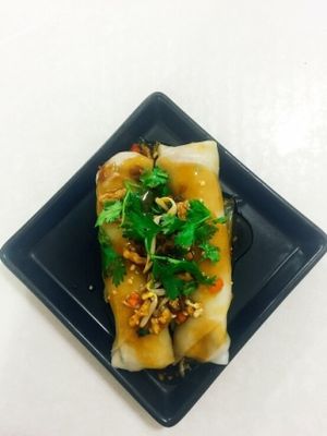 ก๋วยเตี๋ยวหลอดเจ at Phaisach Tana - ร้านไภษัชย์ธน เจ  in Udon Thani