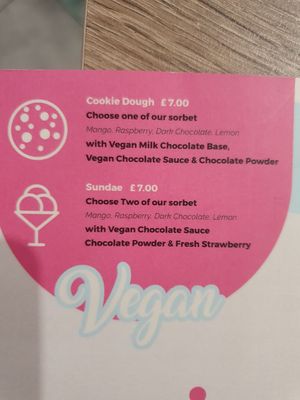 Vegan options at Bueno Gelato in Poole