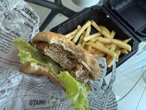 Boston burger   at Lolafood in Santo Domingo