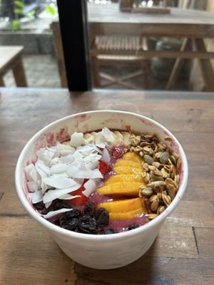 Vegan smoothie bowl  at GreenSmoothie Factory in Medan