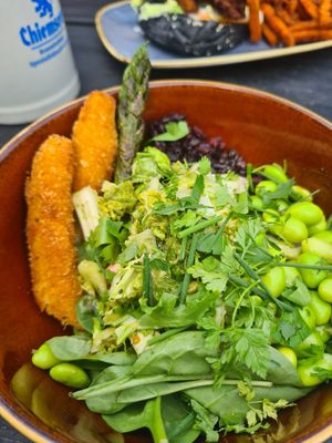 Asparagus Bowl at Spreegold - Bikini Mall in Berlin