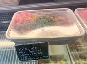 Plat végane clairement étiqueté/ Vegan dish clearly labeled  #Veganuary at Maison Kanazawa in Nancy