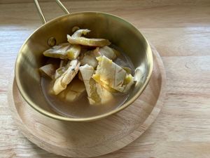 Banana with gravy palm sugar sauce at Amber Food & Desserts in Koh Samui