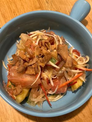 Pomelo and pineapple salad with toasted coconut at Nữ Eatery in Hoi An