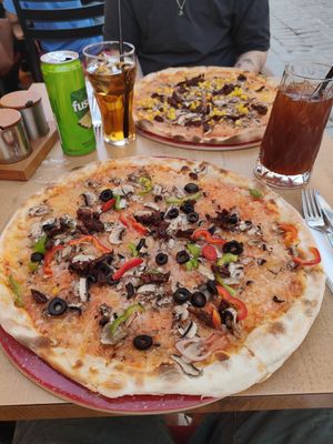  at Franco's Pizza in Antalya