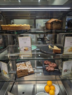 Cakes at Katzentempel - Bremen in Bremen