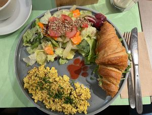 Croissandwich Frühstück  at Katzentempel - Bremen in Bremen