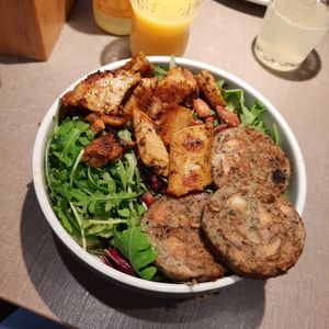 Serviettenknödel Bowl at Katzentempel - Bremen in Bremen