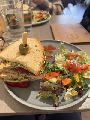 Vegan morzarella sandwich   at Katzentempel - Bremen in Bremen