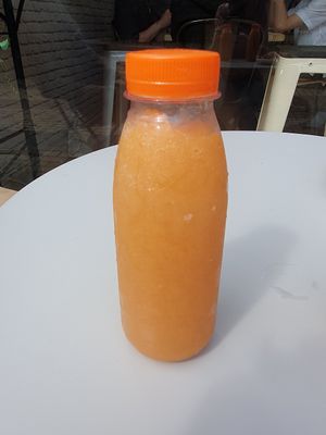 Mango and carrot juice at Vital Foodz in East London