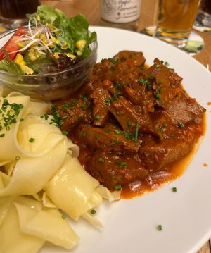  Sojagulasch mit Bandnudeln und kl. Salat  at Zum Kuckuck in Villingen-schwenningen
