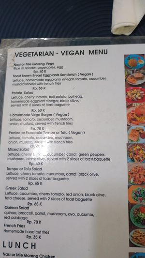 I asked for tempe with nasi goreng, no egg at Secret Cafe in Nusa Dua