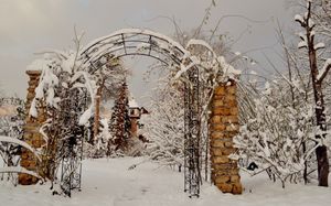 Vila Castelul Maria from the back, in the garden. at Vila Castelul Maria in Banpotoc