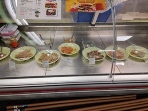 Counter - fridge take away dishes at Veggie4U in The Hague