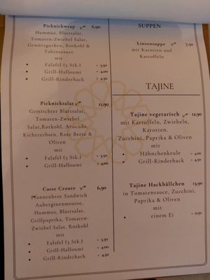 Menu with labelled vegan options at Picknick Café in Mannheim