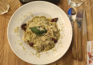 Tagliolini with pistachio pesto, dried tomatoes, Gondino at Martha Pizze Amore in Paris