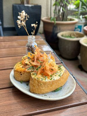 OMG . this is my fav ! Inari bags ! reminds me of sushi mentaiko  at Tiny Food Cafe in Kuala Lumpur